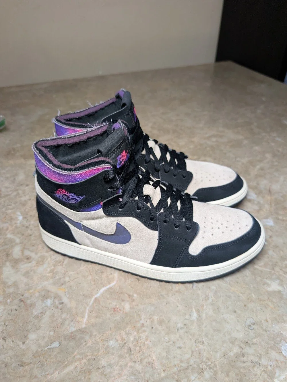 Nike Jordan 1 High Zoom Comfort Paris Saint -Germain High Zoom Men's Size 10.5